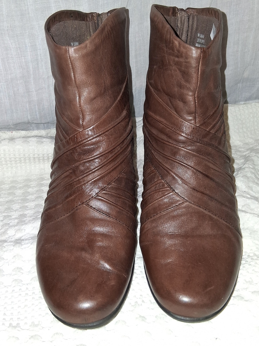 Cobb Hill by New Balance Brown Leather Ankle Booties